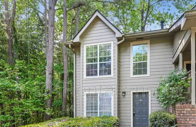 201 Lenox Way NE photos photos