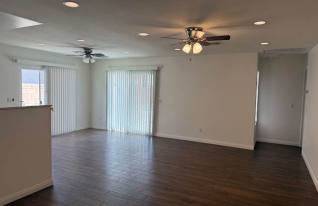 Completely rebuilt home in La Quinta Cove Gallery 3