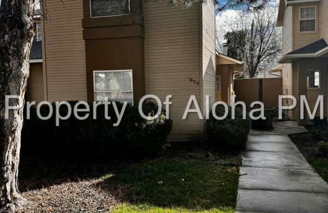 1856 S. Leadville Ave. photos photos