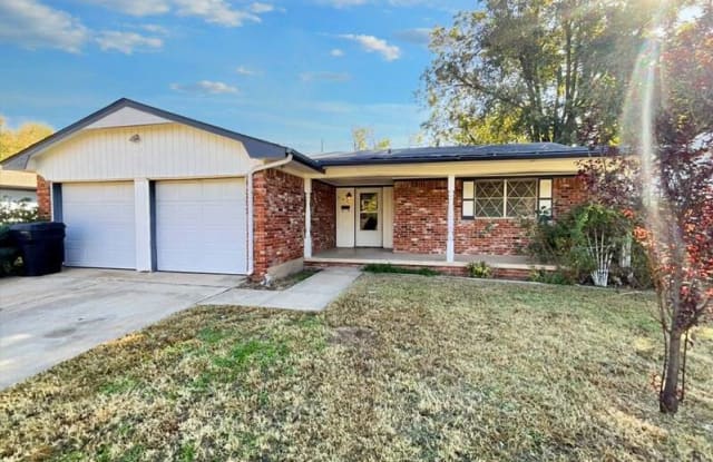 644 Woodland Way - 644 Woodland Way, Oklahoma City, OK 73127