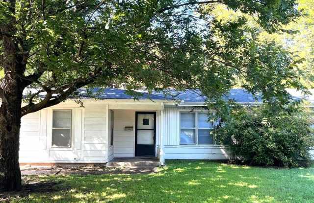 169 Eisenhower Boulevard photos photos