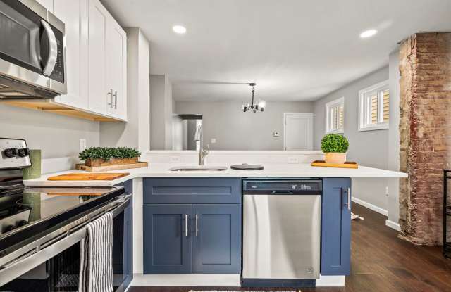 NEWLY RENOVATED 2 Bed/1 Bath Home in Sharpsburg Gallery 3