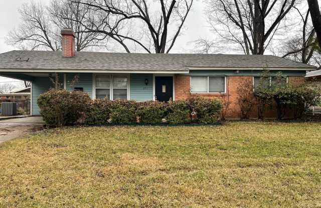 Cute and Cozy Bossier 3 Bed, 2.5 Bath photos photos