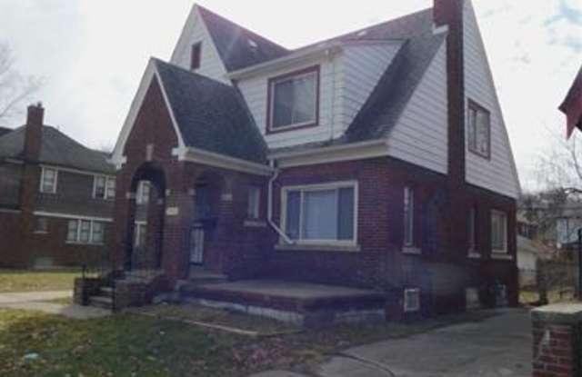 3983 COURVILLE Street Gallery 3