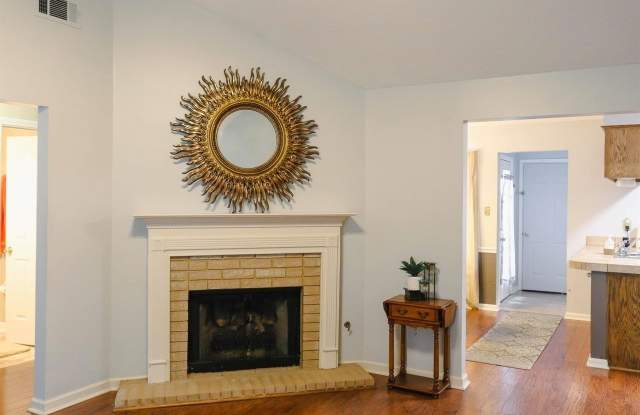 8497 HIGHLAND GLEN Cir photos photos 8497 HIGHLAND GLEN Cir photos photos