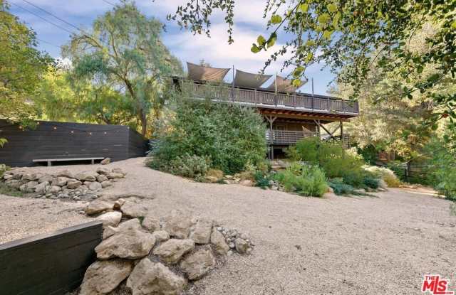625 Reithe Ave photos photos