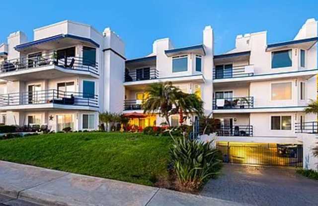 Enjoy unforgettable sunsets, fresh ocean air, and coastal living at its absolute best. photos photos