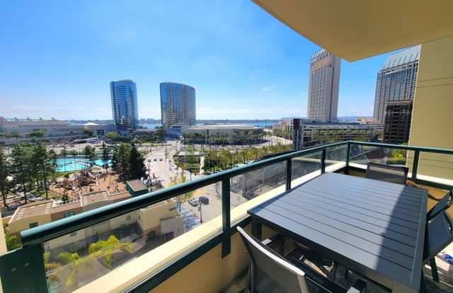 555 Front St. photos photos