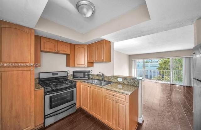 7737 SW 88th St photos photos
