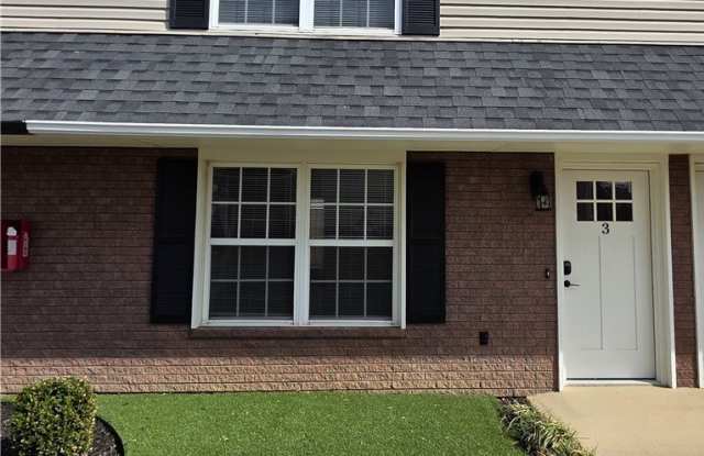 2304 SE Jayel Terrace unit: 3 photos photos