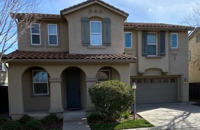 North Natomas 2 Story 4 bed 2.5 bath 2 Car Garage! - 5 Stony Hill Place, Sacramento, CA 95835