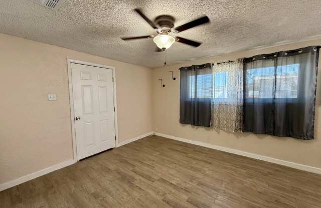 Beautiful Rental Home – Comfortable Living on Evalyn Lane Gallery 4