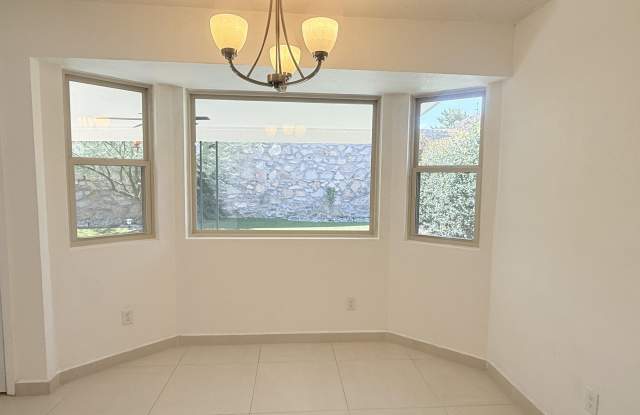 1541 BESSEMER Drive Gallery 4