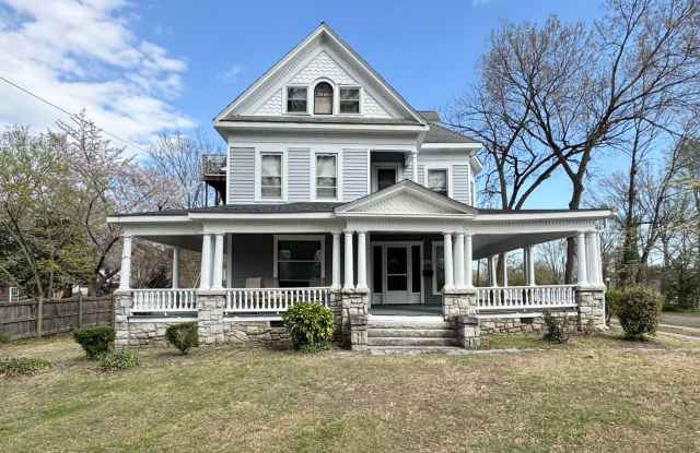 1 Bedroom Unit in Dunleath Historic District photos photos