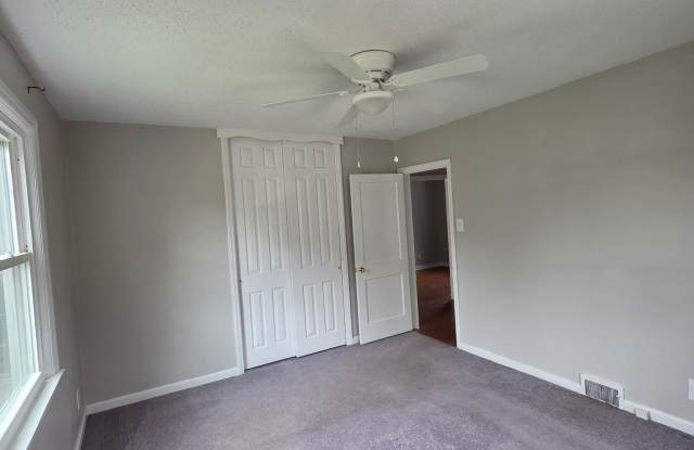 2701 Fair Oaks Ave photos photos
