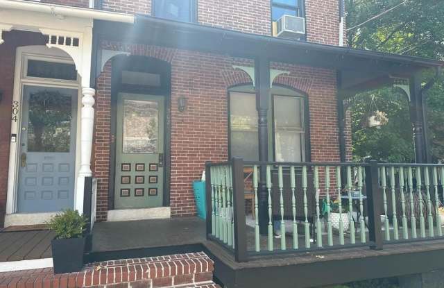 302 S DARLINGTON photos photos