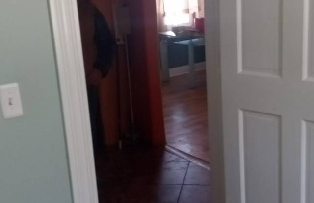5103 S Winchester Ave - 5103 South Winchester Avenue, Chicago, IL 60609
