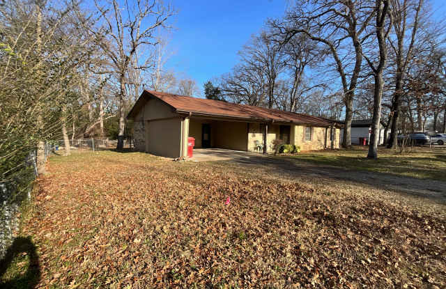 1361 Shady Lane photos photos