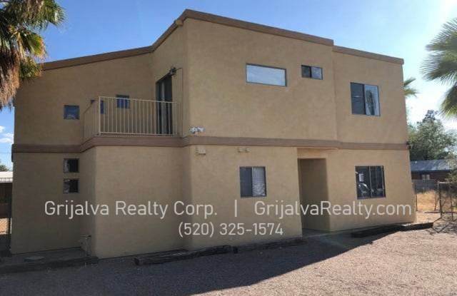 1415 Lester photos photos