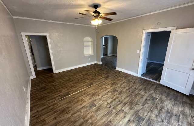 Move-In Ready Home at 3438 West Capitol St., Jackson, MS 39209 | Convenient Jackson Location Welcome Home Gallery 3