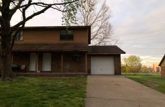 *** 1314 B Royal*** Gallery 1