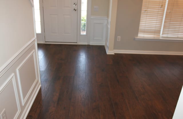 2715 Old Ironside Dr - 2715 Old Ironside Drive, Charlotte, NC 28213