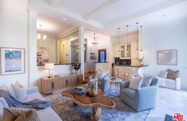 20 Ketch St unit: 1 photos photos