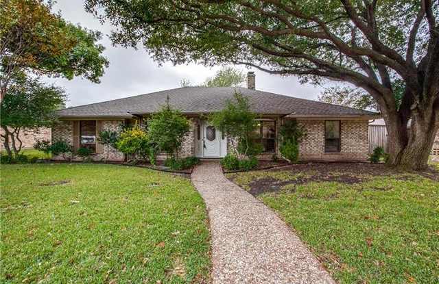 520 Goodwin Drive - 520 Goodwin Drive, Richardson, TX 75081
