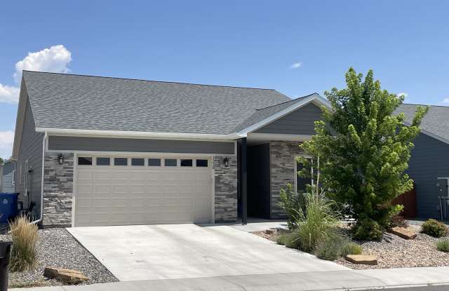 1228 Blue Creek Ave. photos photos