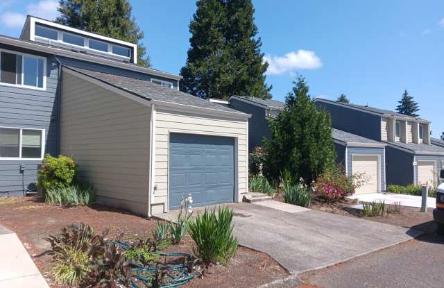 Lockhaven Hill Estates photos photos