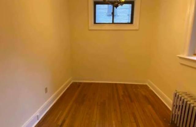 134 West 74th Street Gallery 4