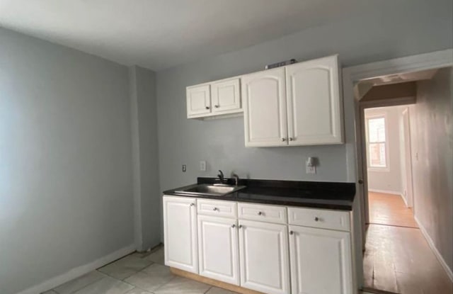 329 Plainfield St - 329 Plainfield Street, Providence, RI 02909