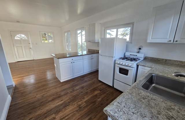 425 Talbot Avenue - 425 Talbot Avenue, Pacifica, CA 94044