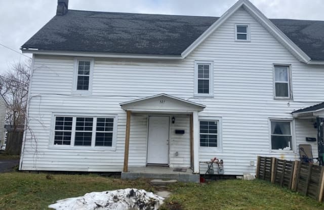 527 New York Avenue - 527 New York Avenue, Watertown, NY 13601