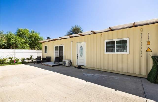 8561 Orion Avenue - 8561 Orion Avenue, Los Angeles, CA 91343