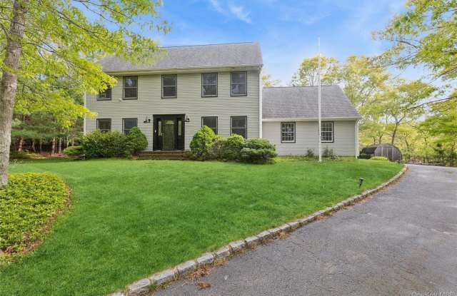 2 Red Creek Circle photos photos