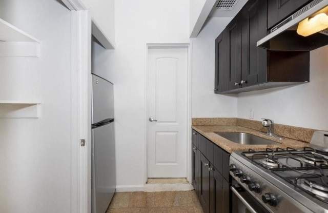 244 E 71st St Gallery 2