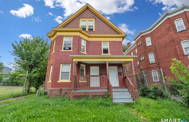 141 Homestead Avenue Gallery 1