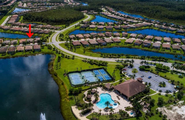 Spacious 4BR Lakeview Home in Preserve at Corkscrew – Resort-Style Amenities! Gallery 3