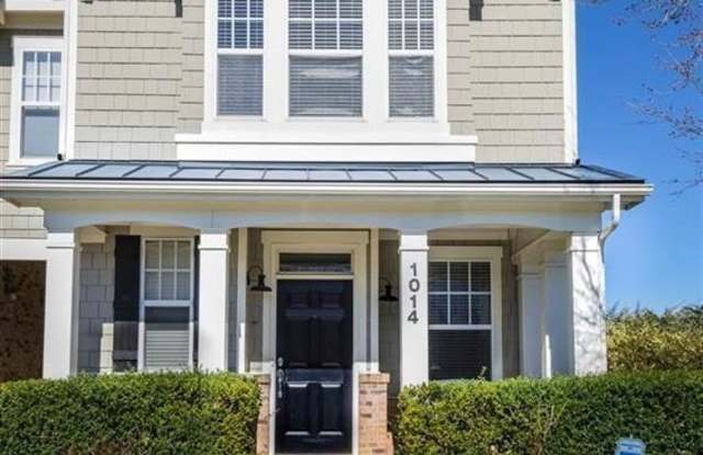 1014 Freeport Drive photos photos