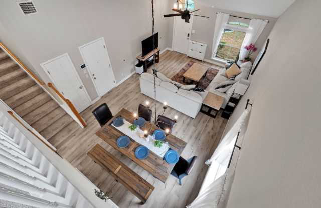 Charming 3 Bed 2.5 Bath Home in Woodlake Meadows Community photos photos