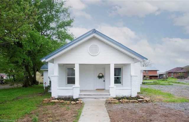 110  S 13  ST photos photos