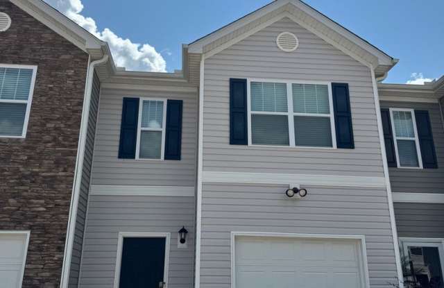 Charming 3BR Townhome in Greer photos photos Charming 3BR Townhome in Greer photos photos