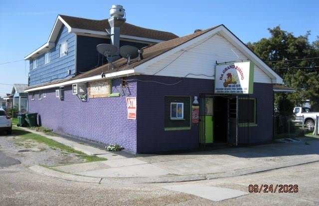 1132 ROMAIN Street Gallery 1