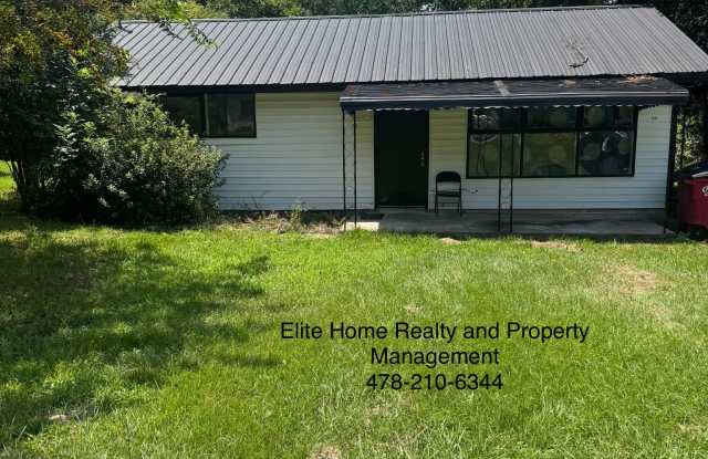 3935 Spencer Circle photos photos