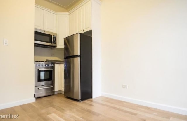 50 W 72nd St 2 - 50 West 72nd Street, New York City, NY 10023