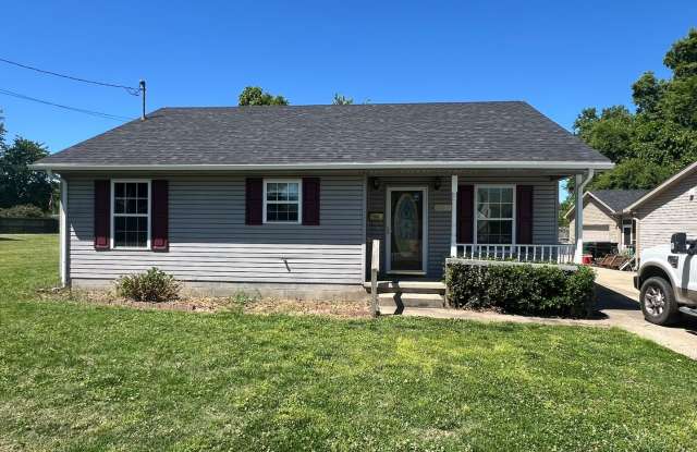 3 bed 1 bath with huge backyard photos photos