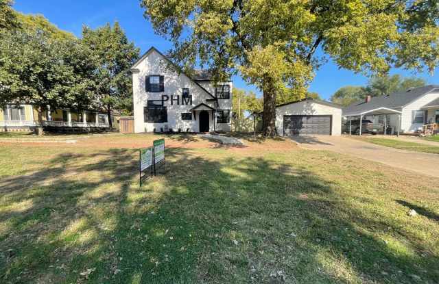 Charming Updated 3-Bedroom, 2-Bathroom Home with Detached 2-Car Garage Gallery 1