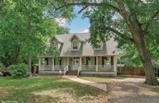 6339 Westwood Road Gallery 1