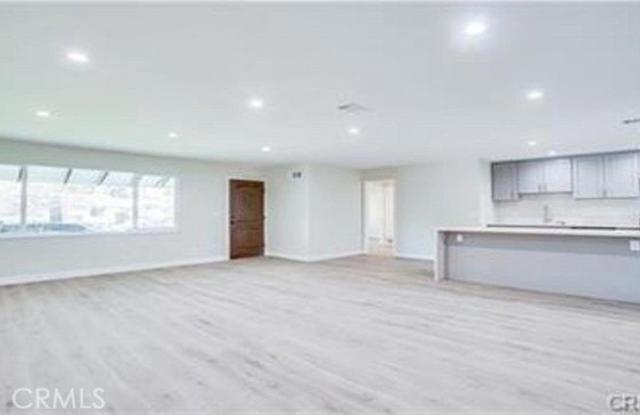 7928 Rudnick Avenue Gallery 4